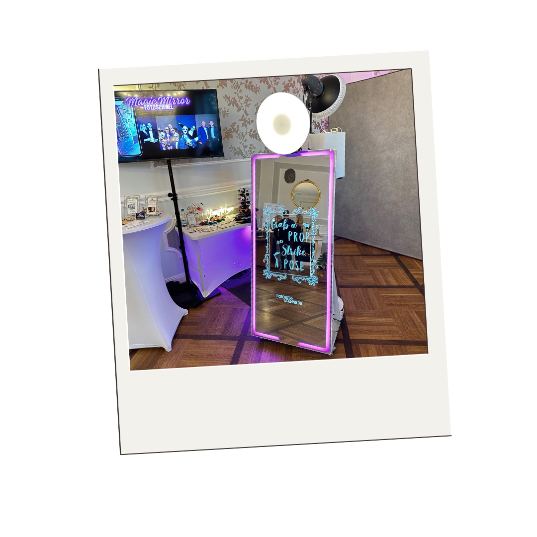 Fotospiegel von Fotobox Löhne. Magic Mirror Fotospiegel.